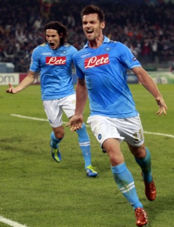 队员们注入 队员们注入